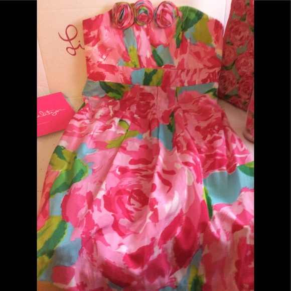 Lilly Pulitzer First Impressions Dress❤️❤️❤️❤️❤️❤️ - Picture 1 of 9